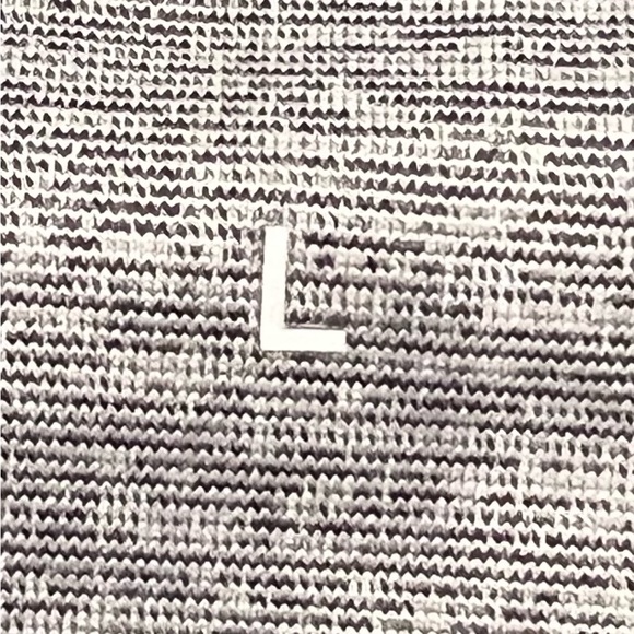 Women’s Tek Gear leggings - heather gray w/black trim - Large - thigh pockets - Picture 6 of 7